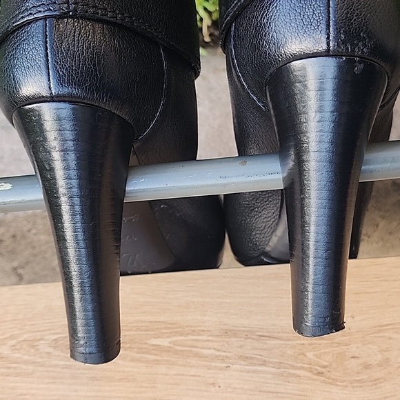 Louis Vuitton Knee High Black Boots High Heels size US size  6.5 / EU 37.5 - Picture 11 of 14
